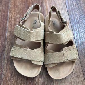 Zara’s Toddler Sandals - Size 9 (Euro 25)
